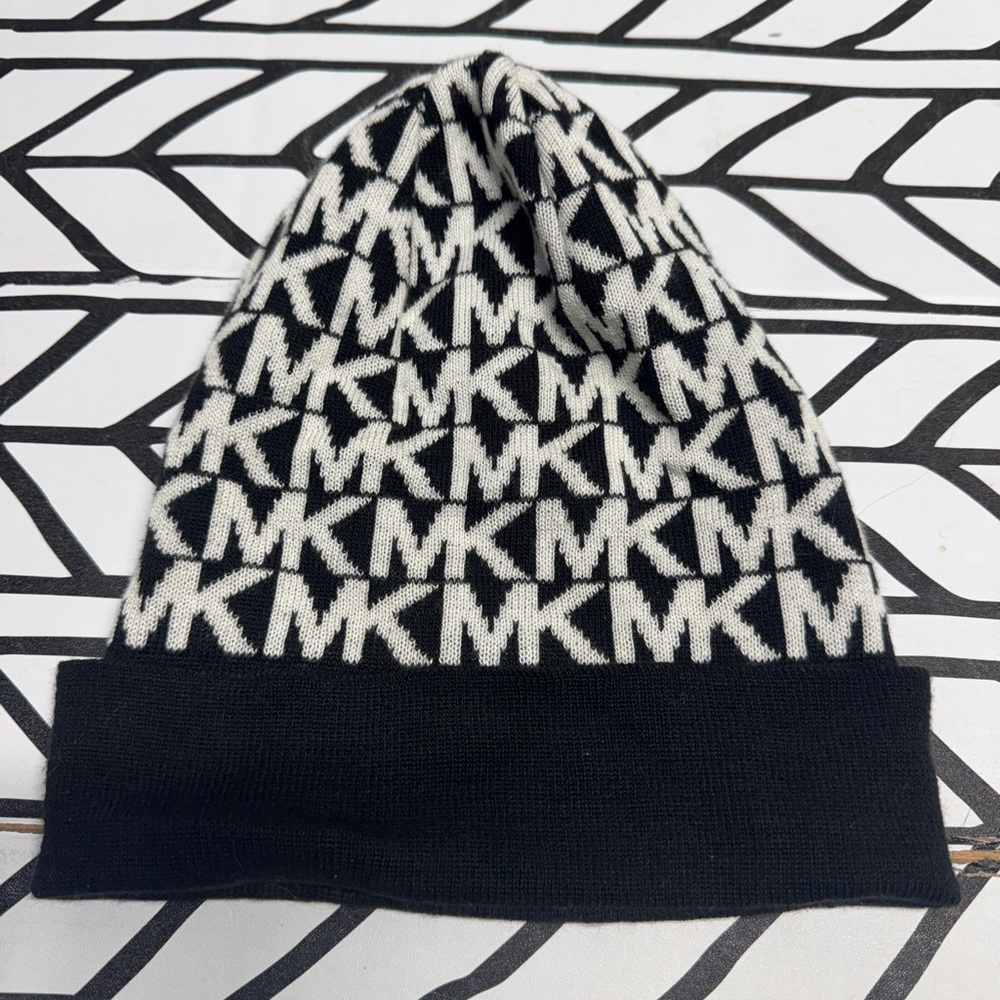Michael Kors Monochrome Knit Hat